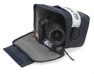 GOLLA Camera Bag Pepper m G1271 with Shoulder Strap (Dark Blue)