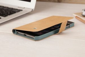 Golla iPhone 6+ Plus, Air Slim Folder - Fudge - G1747