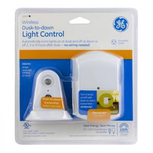GE Wireless Dusk-to-Dawn Light Control - 10425
